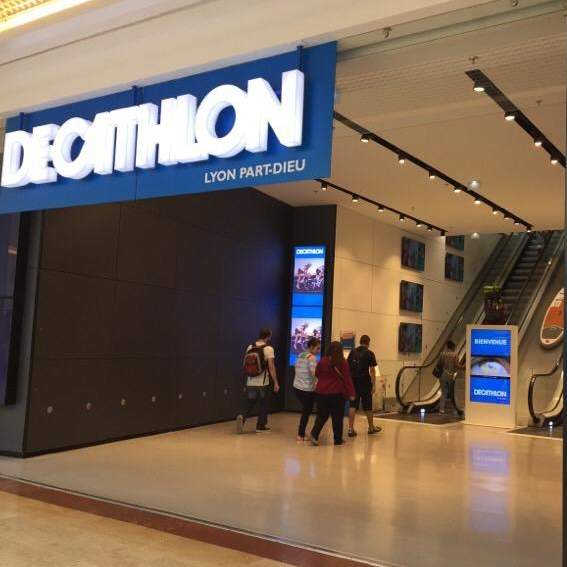 Détail de l'activité Yoga sur le Rooftop Westfield de Lyon Part Dieu